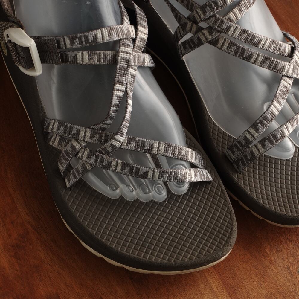 Chaco Sandals Womens SZ 11 Gray Z/Cloud Strappy Outdoor Hiking Adjustable Shoes - Picture 4 of 16